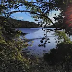 Lovely Sea View 2-bed In Rineen Sleeps 4