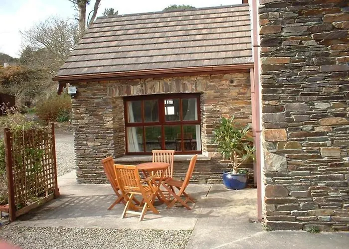 Lovely Sea View 2-bed In Rineen Sleeps 4 Appartement