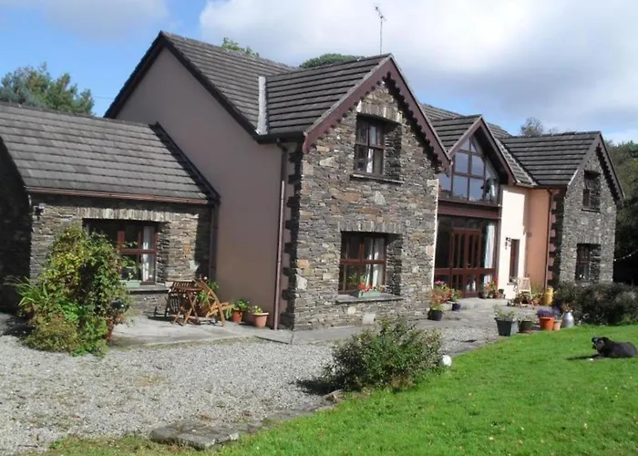 Lovely Sea View 2-bed In Rineen Sleeps 4 Skibbereen