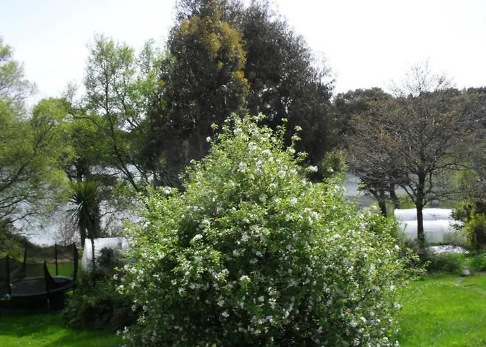 Appartement Lovely Sea View 2-bed In Rineen Sleeps 4