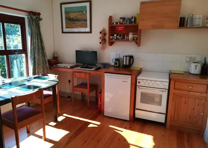 Lovely Sea View 2-bed In Rineen Sleeps 4 * Skibbereen